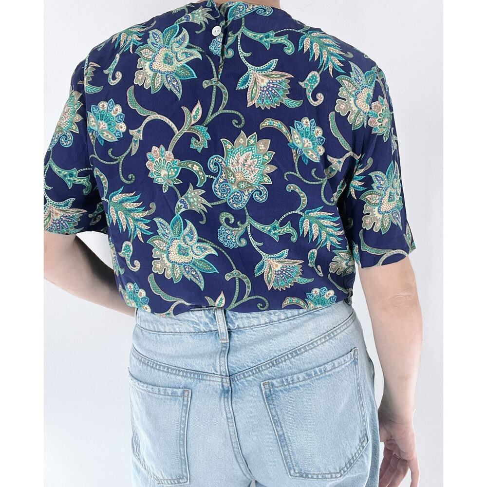 SOLD Vintage Alfred Dunner Silk Blue Floral Crewneck Blouse Size 12 - Picture 2 of 4
